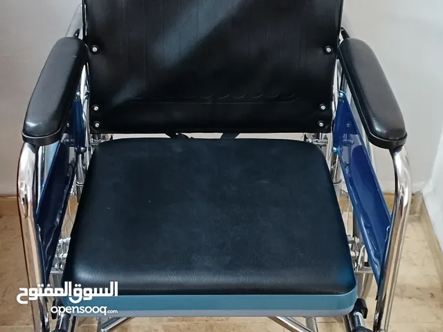 كرسي متحرك ريكلاينر مستعمل استخدام بسيط
