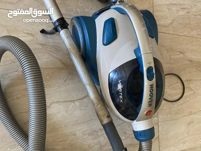 مكنسة كهربا بحال الوكاله