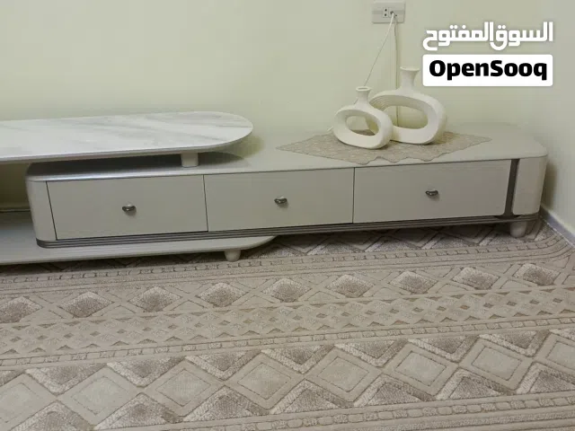 طاوله تلفزيون