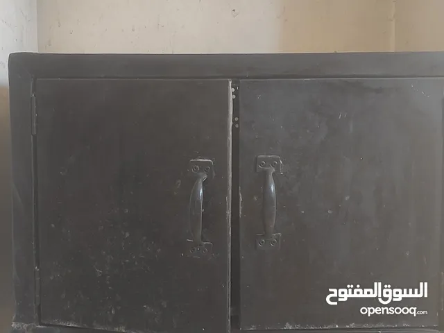 فرن عالغاز 45×60 مستعمل بحالة جيدة، عجلات للجر بحالة جيدة