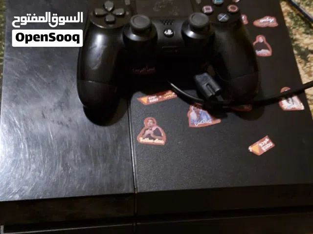 سوني 4 مستعمل اربع شهور جديد مع يد واحده والسعر على السون