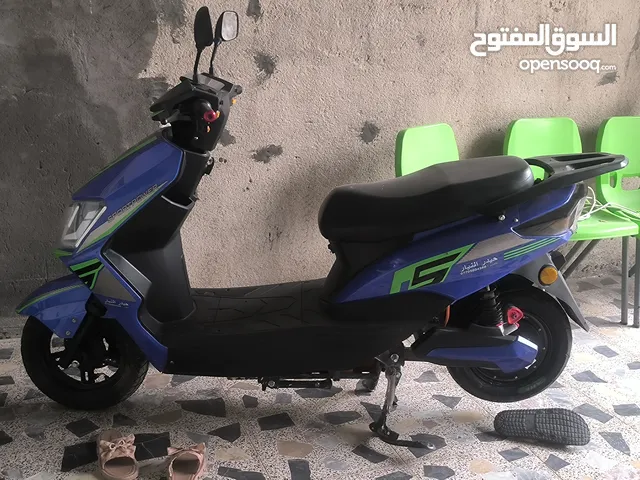 دراجه شحن سكنس جديده نضافه 95 توي مشتريهه بيع او مراوس بماكس الوصف مهم
