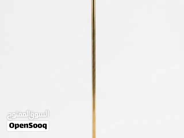 ساريه علم طاوله