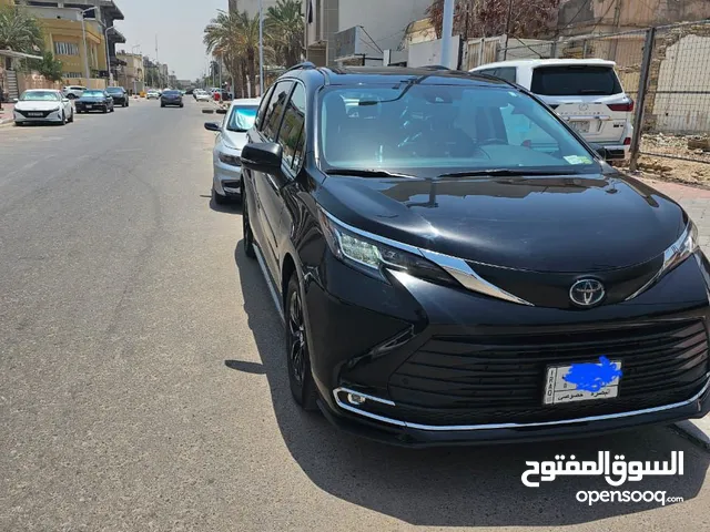 تويوتا سينا XLE للبيع 2022