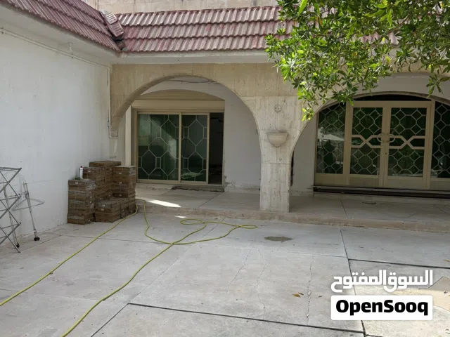 استوديو في منطقه بيان
