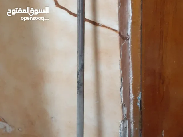 رفع اثقال مع الاوزان   29 كغ