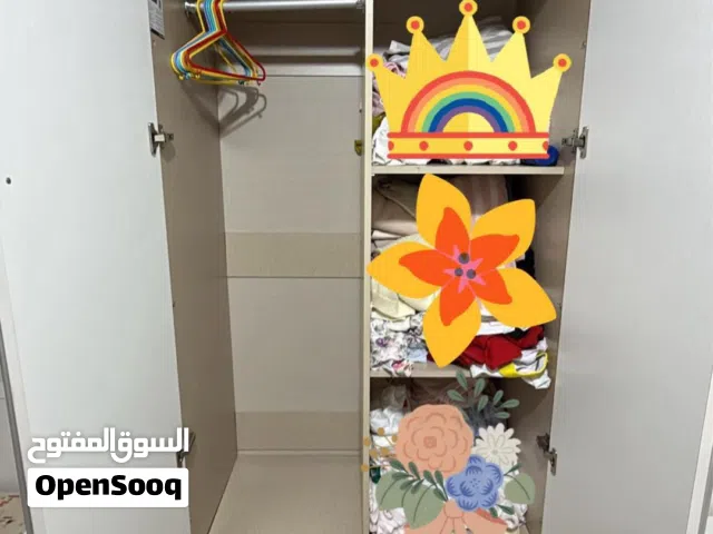 خزانة ملابس