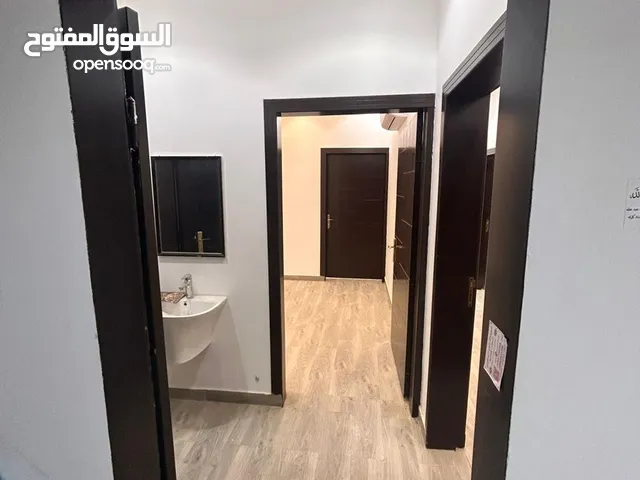 196 m2 5 Bedrooms Apartments for Rent in Jeddah Ar Rawdah