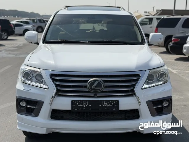 لكزس LX570 مديل 2011 محول 2015 فل مواصفات خليجي مالك اول بدون حوادث مسرفس وجاهز للتسجيل بحالة ممتازه