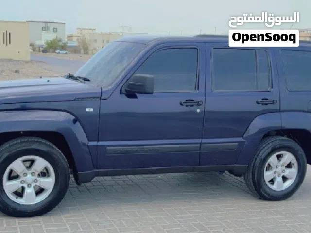 للبيع او للبدل بدون رقم بما يناسب ، جيب جراند شروكي لبرتي موديل 2008