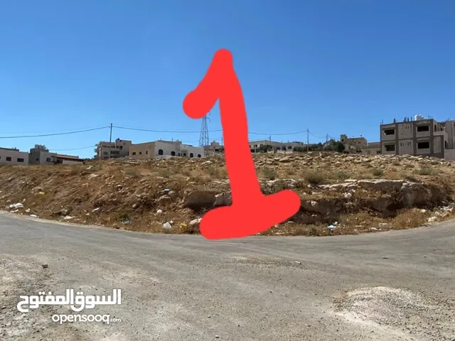 قطعة أرض قرب سجن بيرين على شارعين