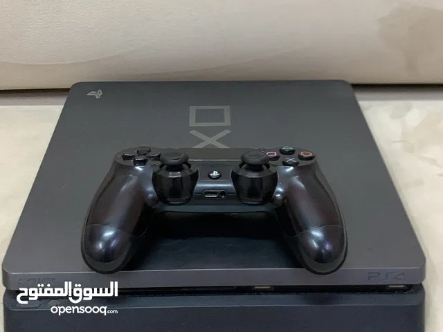 بلاستيشن فور نوعيه الجديده السلم نظيفه مطلوب عليها 65 ريال PS4