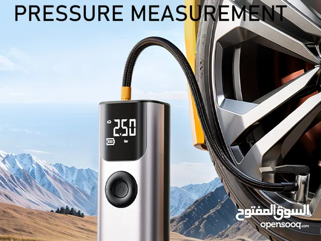 منفاخ اطارات متطور وذكي متعدد الاستعمالات يعمل كبور بنك شاحن للهواتف كل هاذا في جهاز واحد ذكي