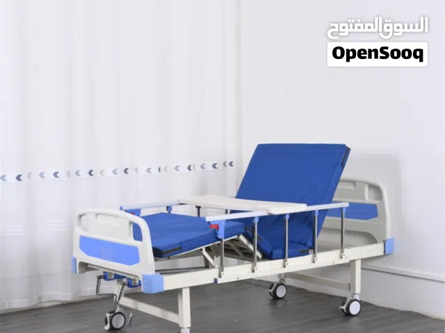 سرير طبي مانيوال  حركتين نخب اول "جديد بالكرتونة " مع فرشة تقرحات مجانا وتركيب مجاني داخل عمان