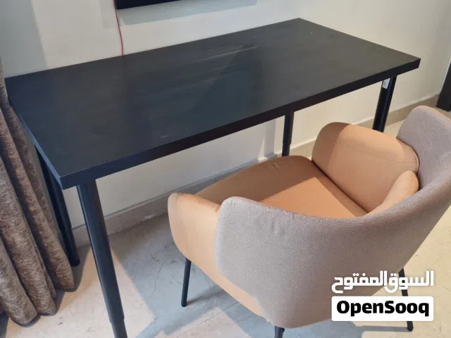 Table&armchair