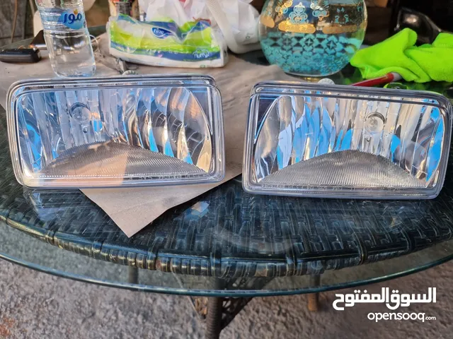 كشافات امامية اصلية تاهو يوكن للبيع