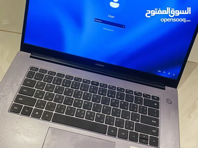 للبيع لابتوب هواوي نظيف 100%