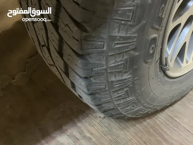تواير تويو شرط لادبدبه ولا رجفه مقاس 215/75/15