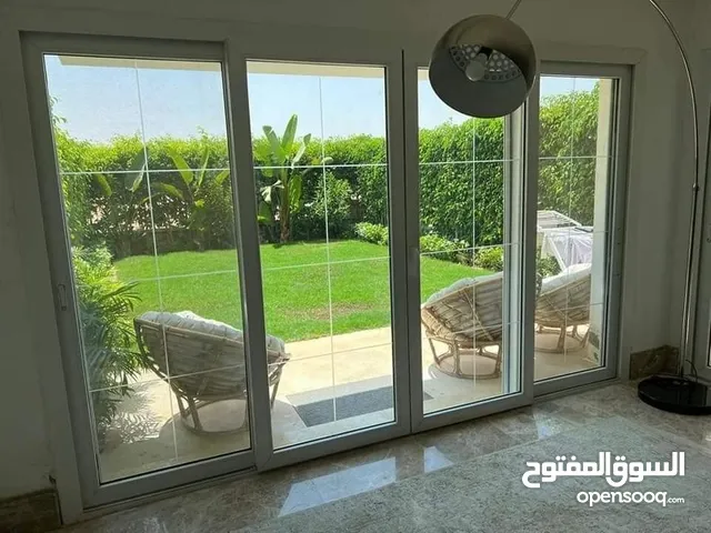 235m2 5 Bedrooms Villa for Sale in Cairo Madinaty