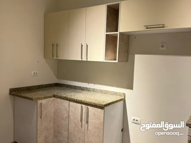 195 m2 3 Bedrooms Apartments for Rent in Cairo Fifth Settlement