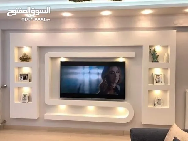 صباغ درجة أولى وكذلك خبرة كبيرة بالطلائات