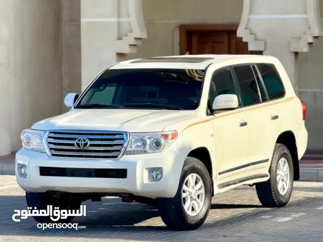 تويوتا لاند كروزر GX موديل 2010 6 سلندر جير عادي بحالة ممتازة جداً