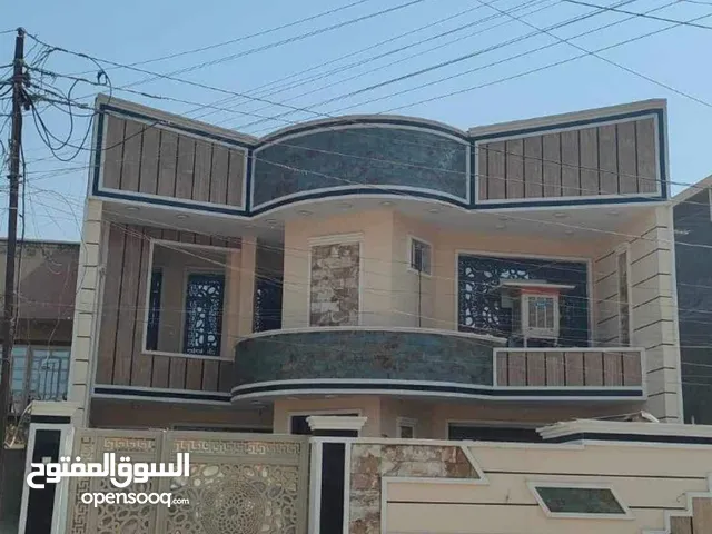 300m2 More than 6 bedrooms Townhouse for Sale in Baghdad Ameria