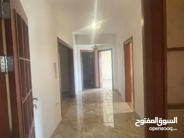 200 m2 3 Bedrooms Apartments for Rent in Tripoli Ain Zara