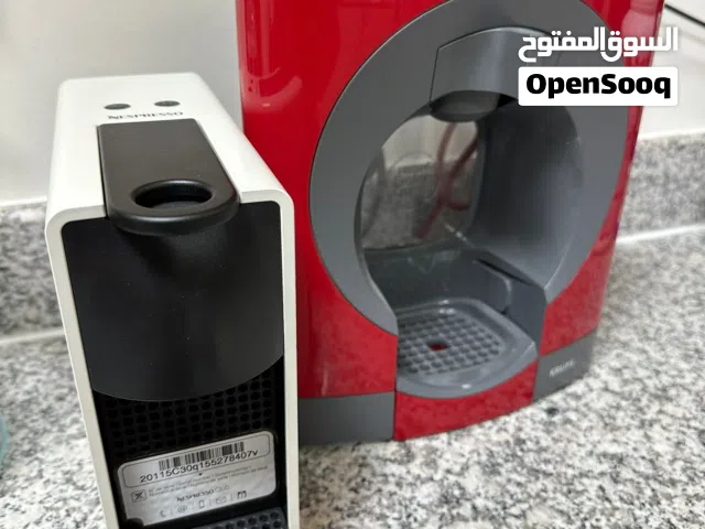 مكاين قهوه نظيفة جداً