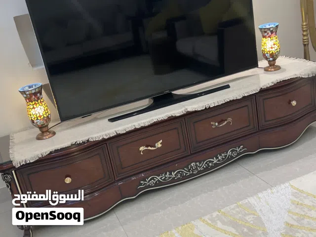 طاوله تلفاز