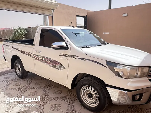 Used Toyota Hilux in Al Riyadh