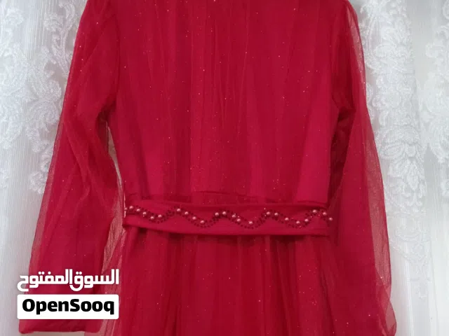 فساتين للبيع