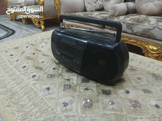 راديو مسجل شغال كامل فقط المسجل بي شغلة زغيرة شرحها ب فديو على الخاص صناعة الجموهرية العضمى 1980...