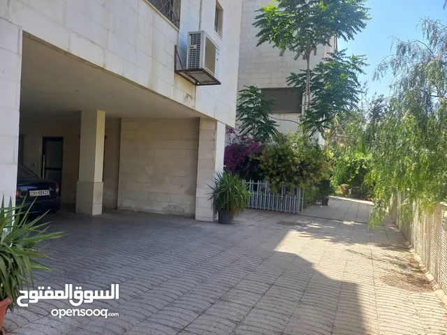 165m2 3 Bedrooms Apartments for Sale in Amman Abdoun
