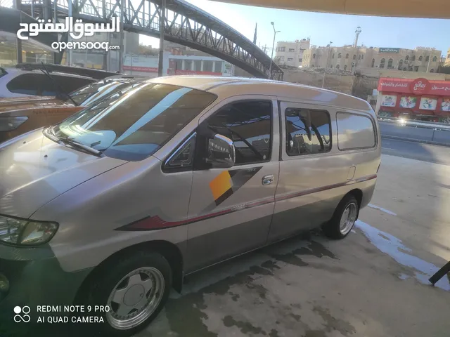 Hyundai H1 2000 in Zarqa