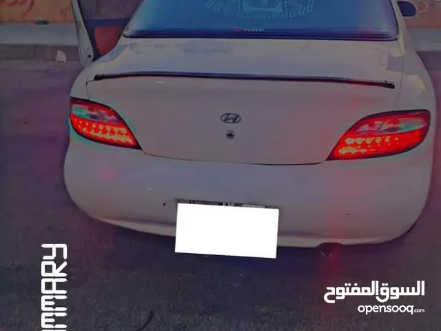 أفانتي للبيع موديل 97 ترخيص جديد قير عادي ماتور XD دهان جديد تنجيد جديد مكيف حامي بارد شاشه