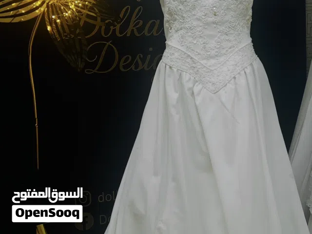فساتين زفاف مميزة للبيع وبسعر لا يصدق