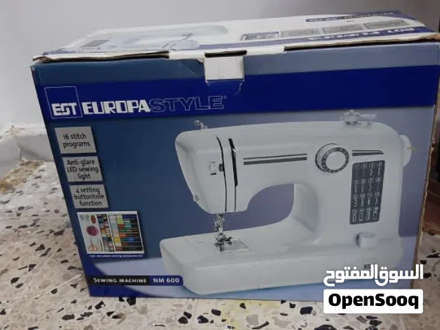 مكينة خياطة شبه جديدة مستعملة مرة وحدة بس بالباكو