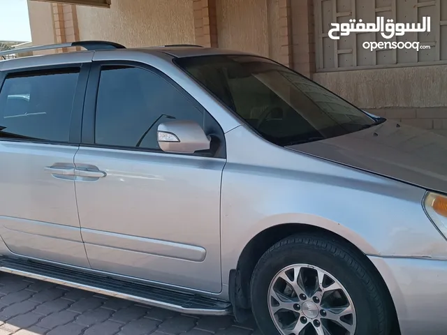 Used Kia Carnival in Al Jahra