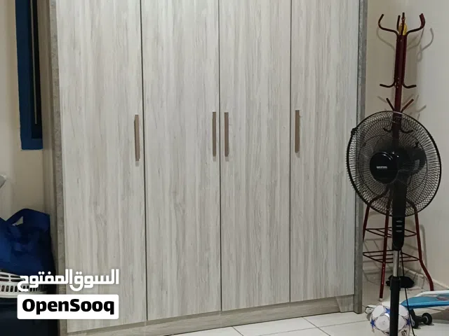 غرفة نوم بحاله ممتازه استخدام 5 شهور من رويال فيرنتشر 1500 درهم عجمان