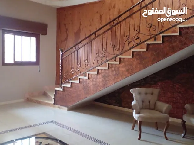 200m2 5 Bedrooms Townhouse for Sale in Misrata Other