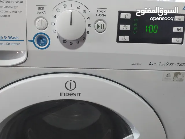 غساله 9 كيلو اندست ايطالي اتوماتيك بحاله جيده