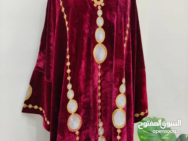 Evening Dresses in Al Dakhiliya