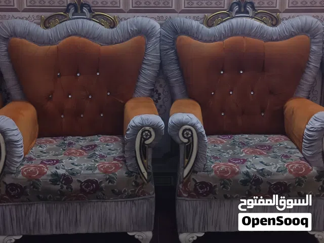 تخم 10 مقاعد مستعمل بحالة جيدة جداً