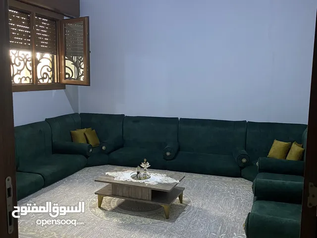 منزل للإيجار  في طريق الشوك