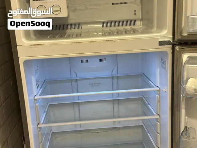 [NEGOTIABLE] Hisense RT650NAIS 650L Refrigerator - Large Capacity Fridge - Used in Excellent Quality
