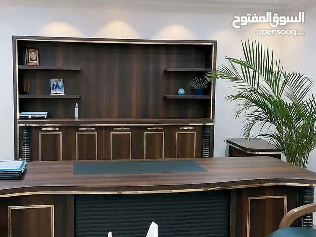 المكاتب + مكتب ومعرض كبير ملكي انتيكا جدا راقي