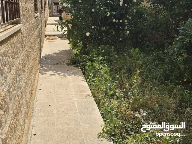  Building for Sale in Amman Daheit Al Ameer Hasan