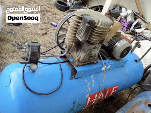 كومبروسر هوا ايطالي