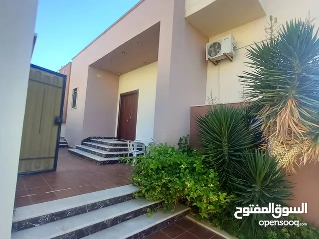 240 m2 3 Bedrooms Villa for Rent in Tripoli Al-Mashtal Rd